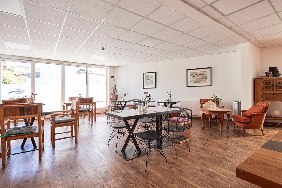היינסברג Hotel Sarah מראה חיצוני תמונה
