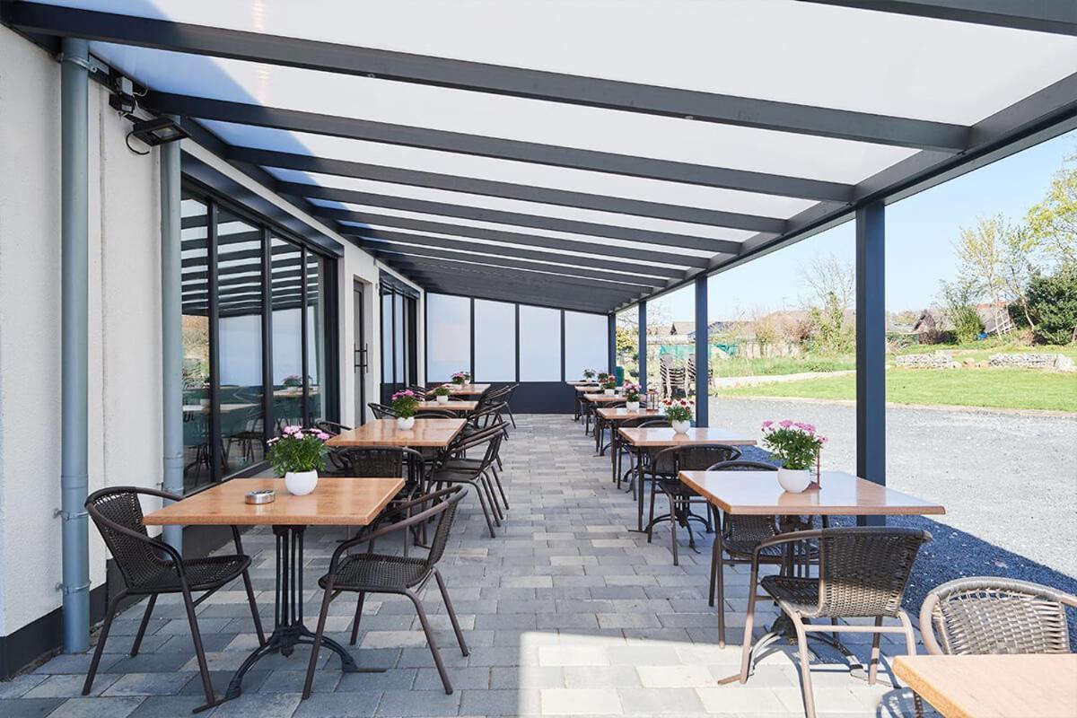 היינסברג Hotel Sarah מראה חיצוני תמונה