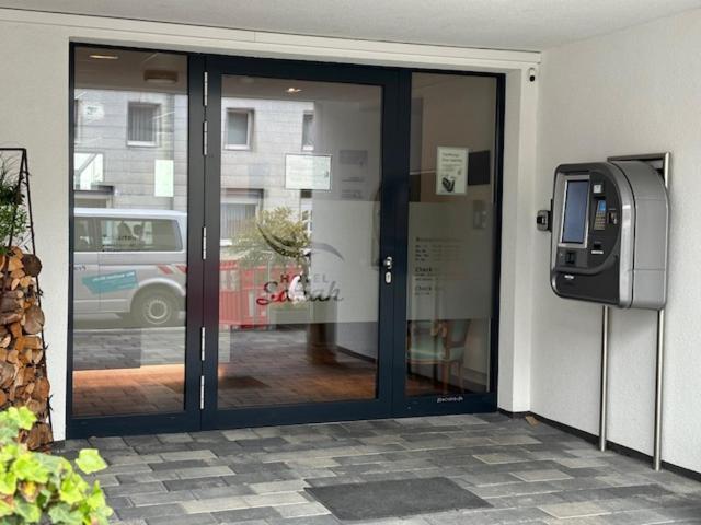 היינסברג Hotel Sarah מראה חיצוני תמונה