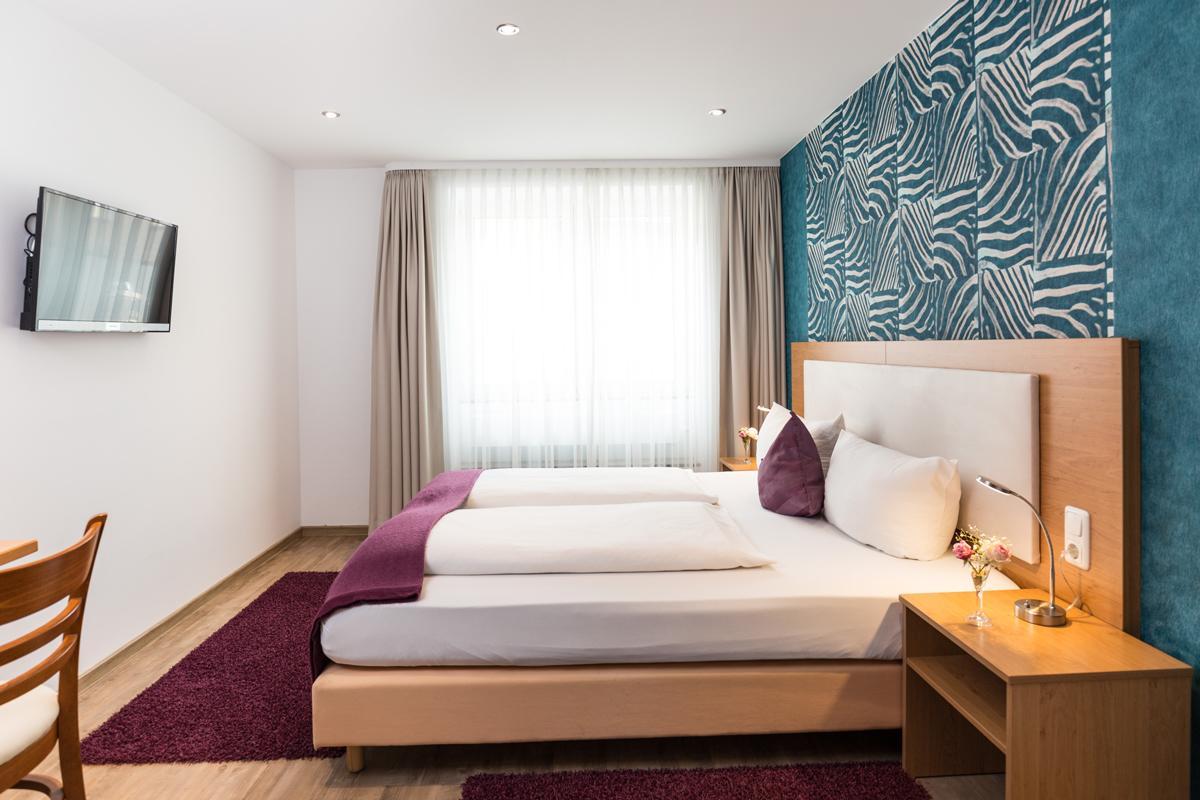 היינסברג Hotel Sarah מראה חיצוני תמונה